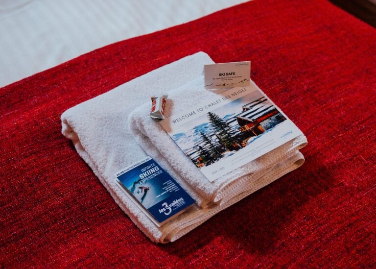 Cropped larger room blanket