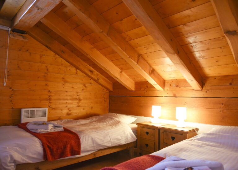 ROOM 18.2